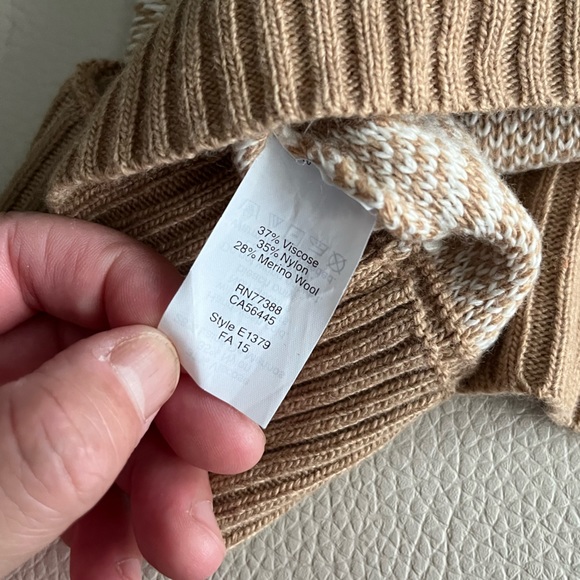 NWOT - J Crew Women’s Merino Wool Blended Sweater- Size XL - Picture 6 of 6